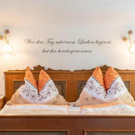 לינה וארוחת בוקר Mittergruberhof 3*