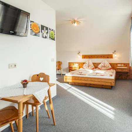 Mittergruberhof לינה וארוחת בוקר