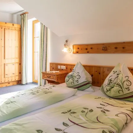 Mittergruberhof Bed & Breakfast